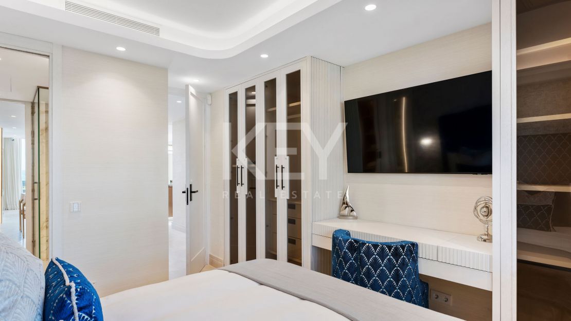 Luxury apartment for sale in Puente Romano, the Golden Mile, Marbella