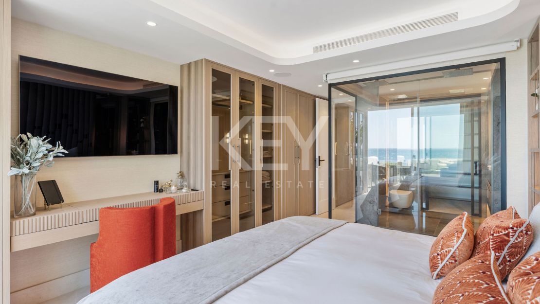 Luxury apartment for sale in Puente Romano, the Golden Mile, Marbella