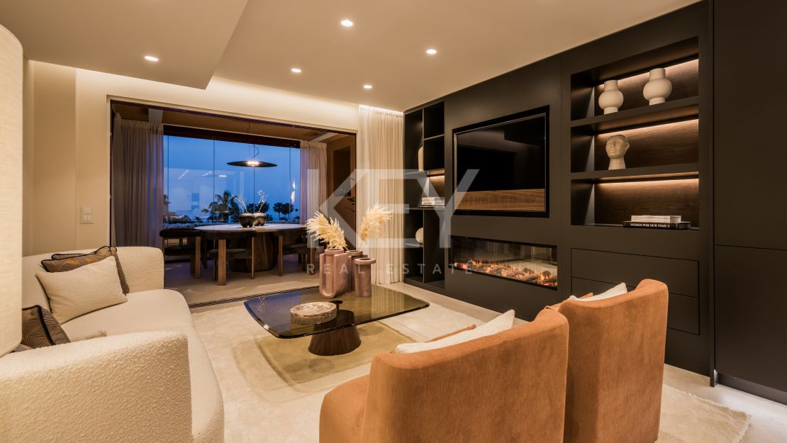 Apartamento junto a la playa en venta en la Nueva Milla de Oro, Estepona