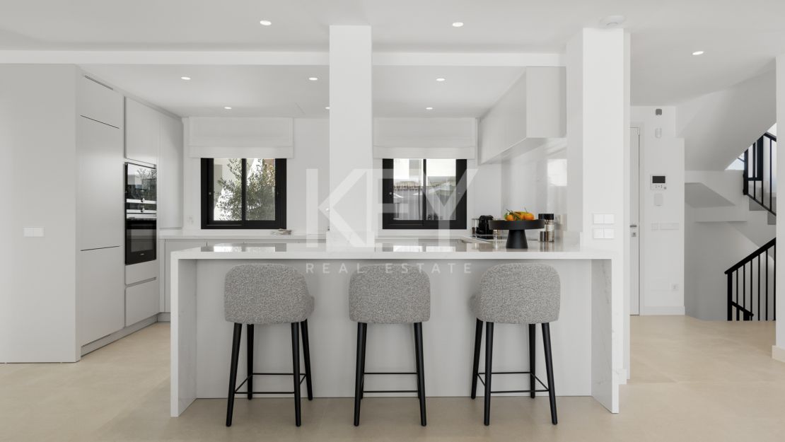 Очаровательная вилла на продажу в Эль Росарио, Марбея