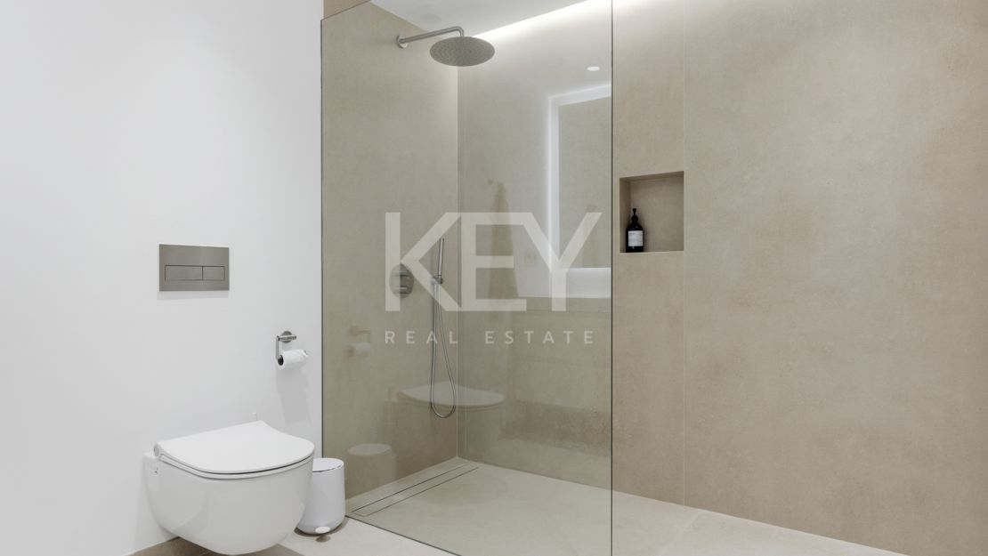 Очаровательная вилла на продажу в Эль Росарио, Марбея