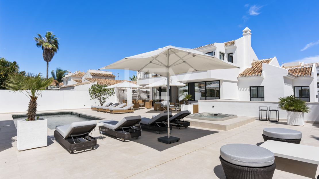 Очаровательная вилла на продажу в Эль Росарио, Марбея