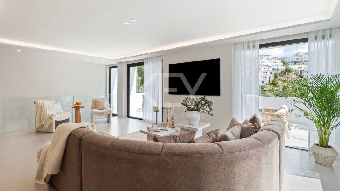 Luxurious villa for sale in Nueva Andalucia, Marbella