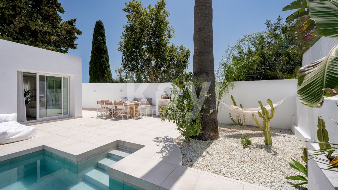 La villa renovada en venta en Nueva Andalucía, Marbella