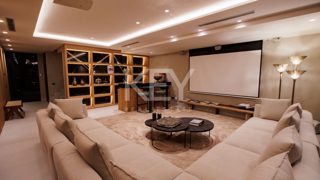 Потрясающий дуплекс в аренду в Марбелье