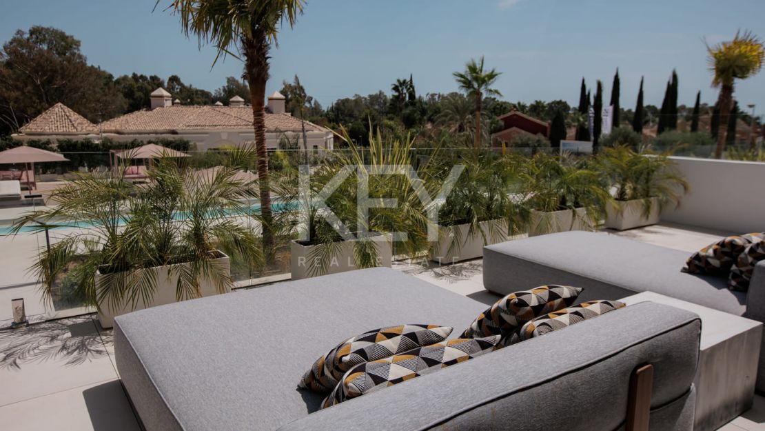 Потрясающий дуплекс в аренду в Марбелье