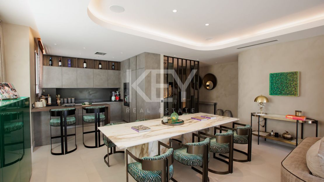 Потрясающий дуплекс в аренду в Марбелье