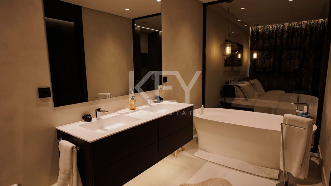 Потрясающий дуплекс в аренду в Марбелье