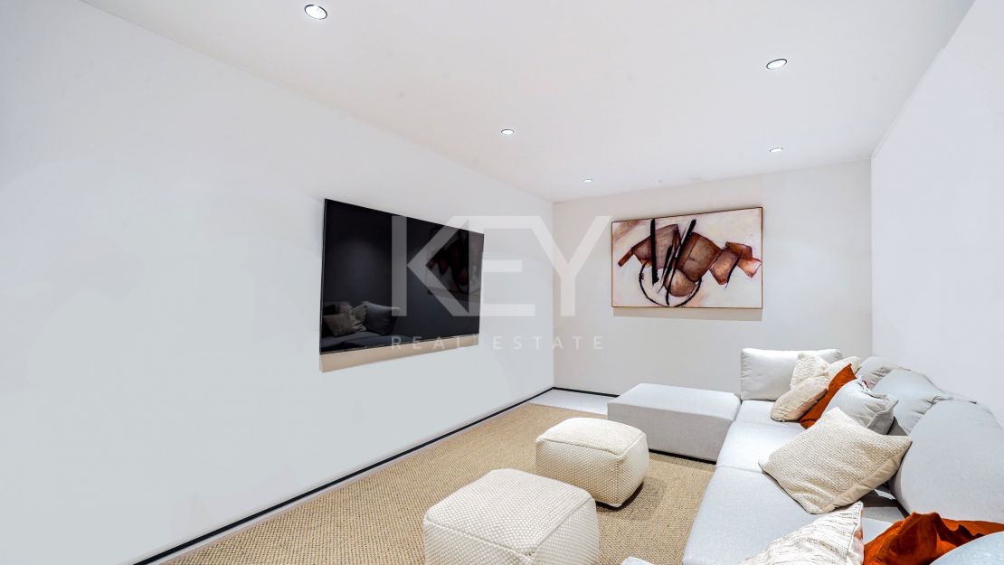 Totally refurbished, contemporary villa for sale in Nueva Andalucia, Marbella