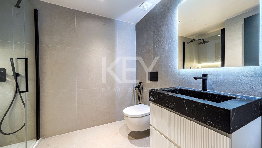 Totally refurbished, contemporary villa for sale in Nueva Andalucia, Marbella