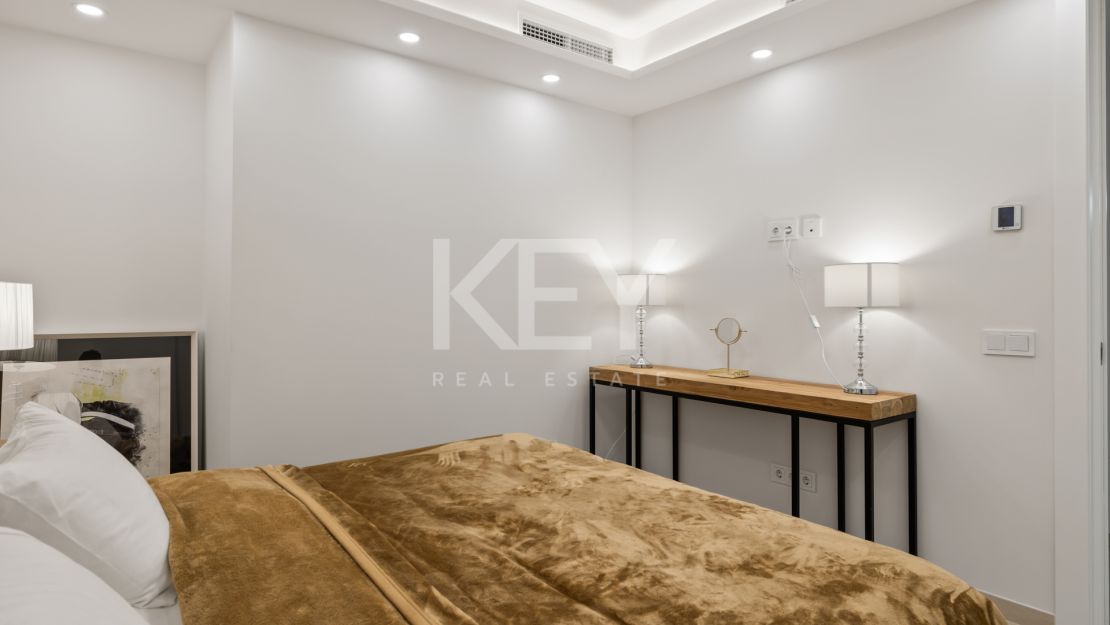 Потрясающая квартира с 7 спальнями и потрясающим видом на Средиземное море на продажу в Новой Андалусии, Марбелья