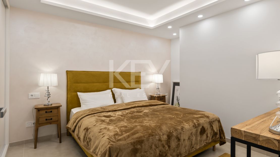 Потрясающая квартира с 7 спальнями и потрясающим видом на Средиземное море на продажу в Новой Андалусии, Марбелья