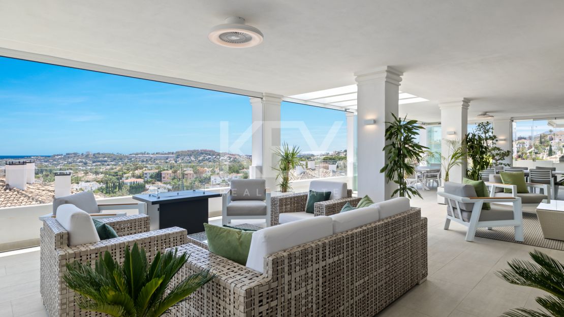 Потрясающая квартира с 7 спальнями и потрясающим видом на Средиземное море на продажу в Новой Андалусии, Марбелья
