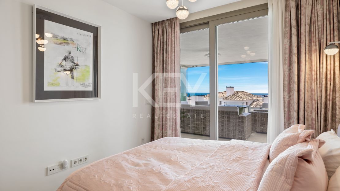 Потрясающая квартира с 7 спальнями и потрясающим видом на Средиземное море на продажу в Новой Андалусии, Марбелья