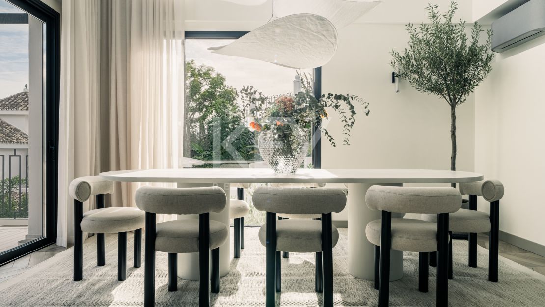 Renovated Villa for Sale in a Gated community, Nueva Andalucia, Marbella