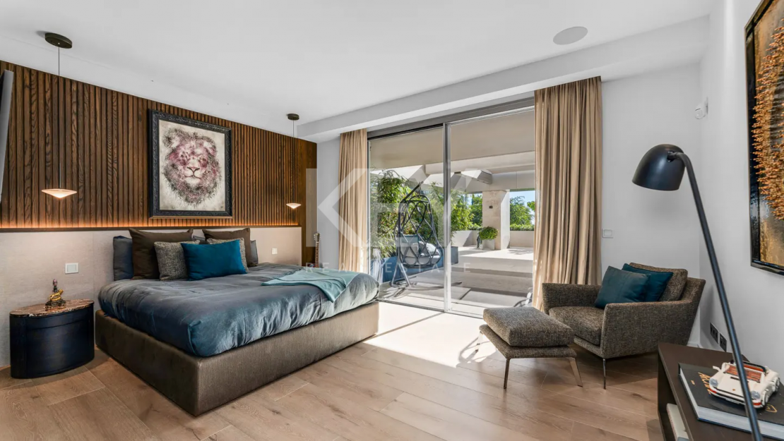 Уникальный роскошный современный дом на продажу в исключительном районе Каскада-де-Камохан, Золотая Миля, Марбея