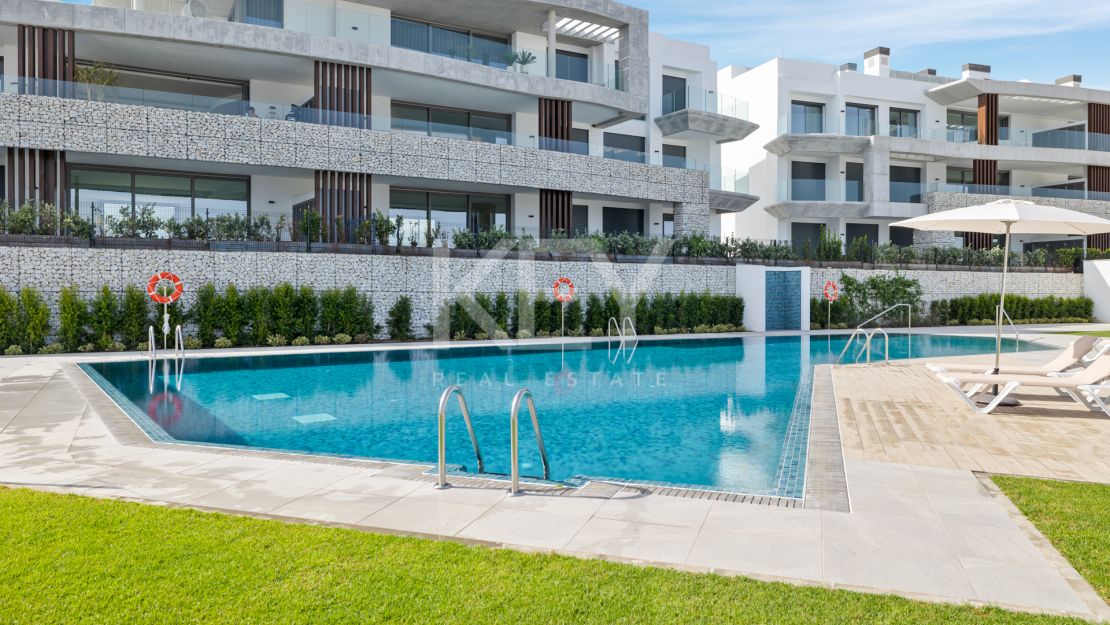 The brand new elegant ground floor apartment for sale in Real de la Quinta, Benahavis