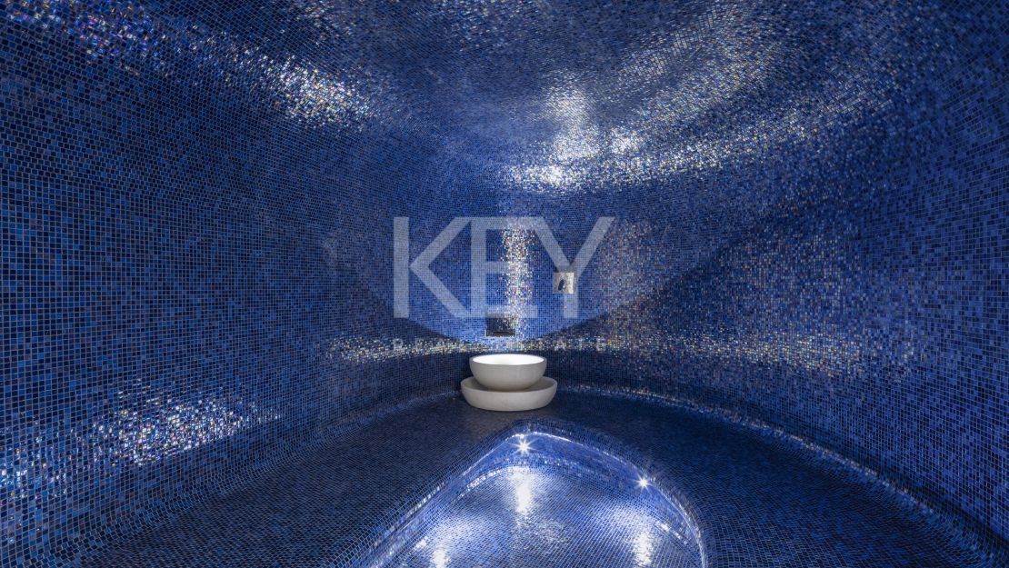 Luxurious, frontline golf villa with La Concha views for sale in Nueva Andalucia, Marbella