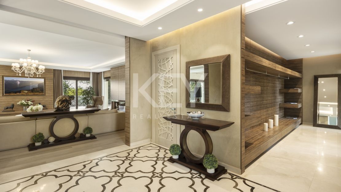 Luxurious, frontline golf villa with La Concha views for sale in Nueva Andalucia, Marbella