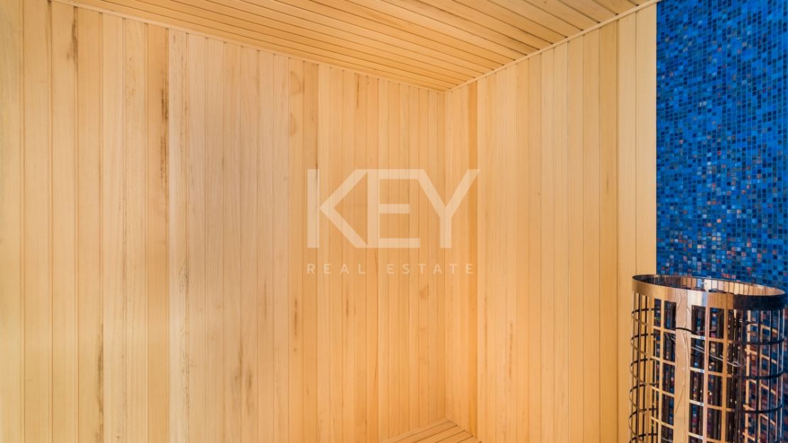 Luxurious, frontline golf villa with La Concha views for sale in Nueva Andalucia, Marbella