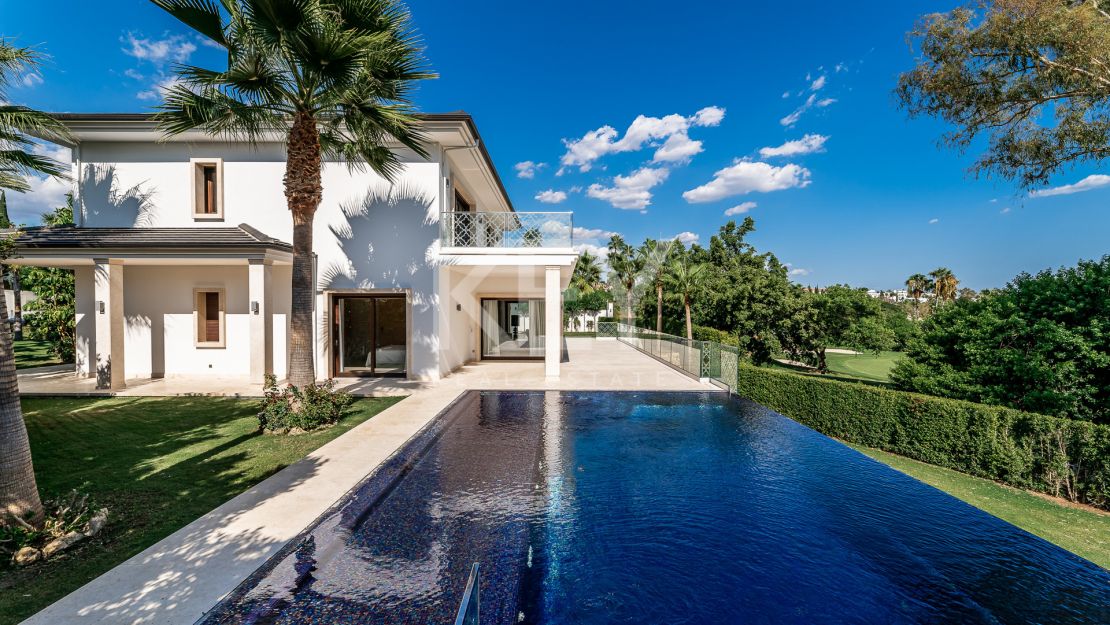 Luxurious, frontline golf villa with La Concha views for sale in Nueva Andalucia, Marbella
