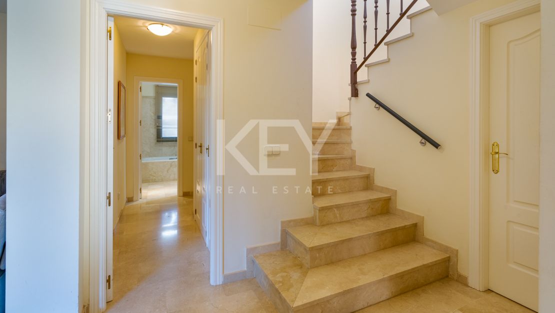 Семейная вилла в Аталая Гольф, Восточная Эстепона