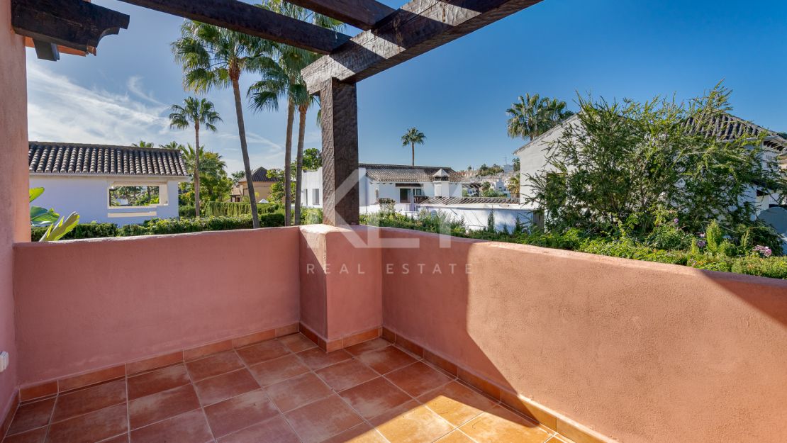 Семейная вилла в Аталая Гольф, Восточная Эстепона