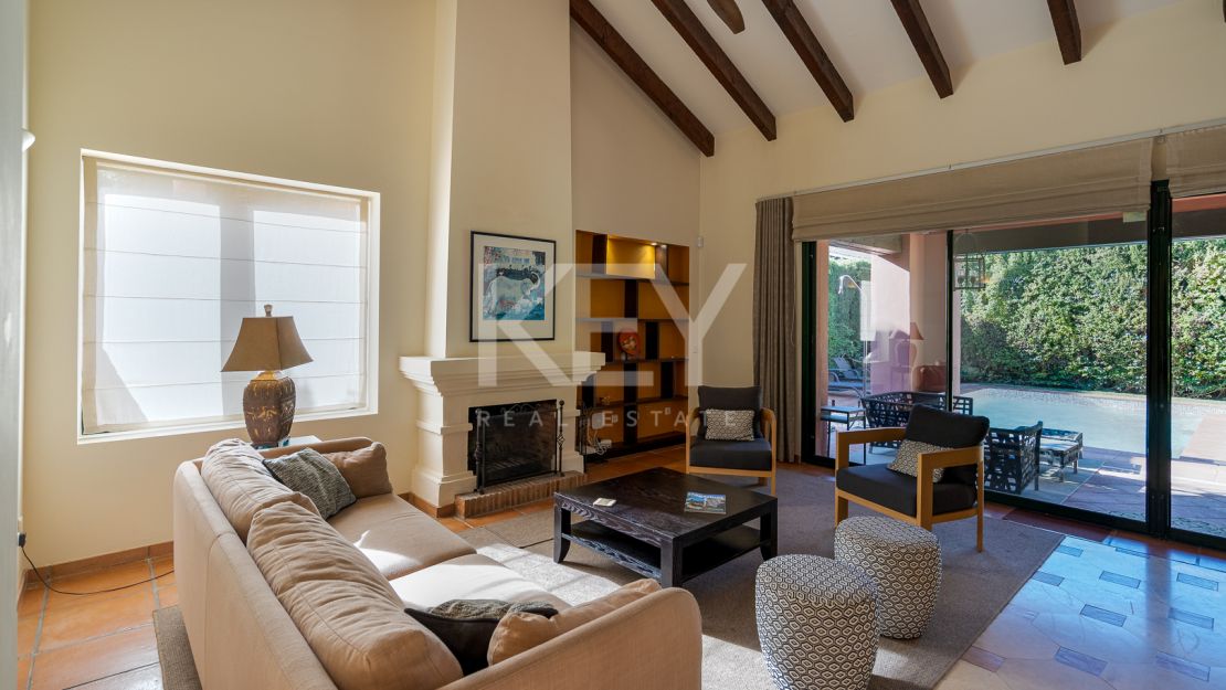 Семейная вилла в Аталая Гольф, Восточная Эстепона