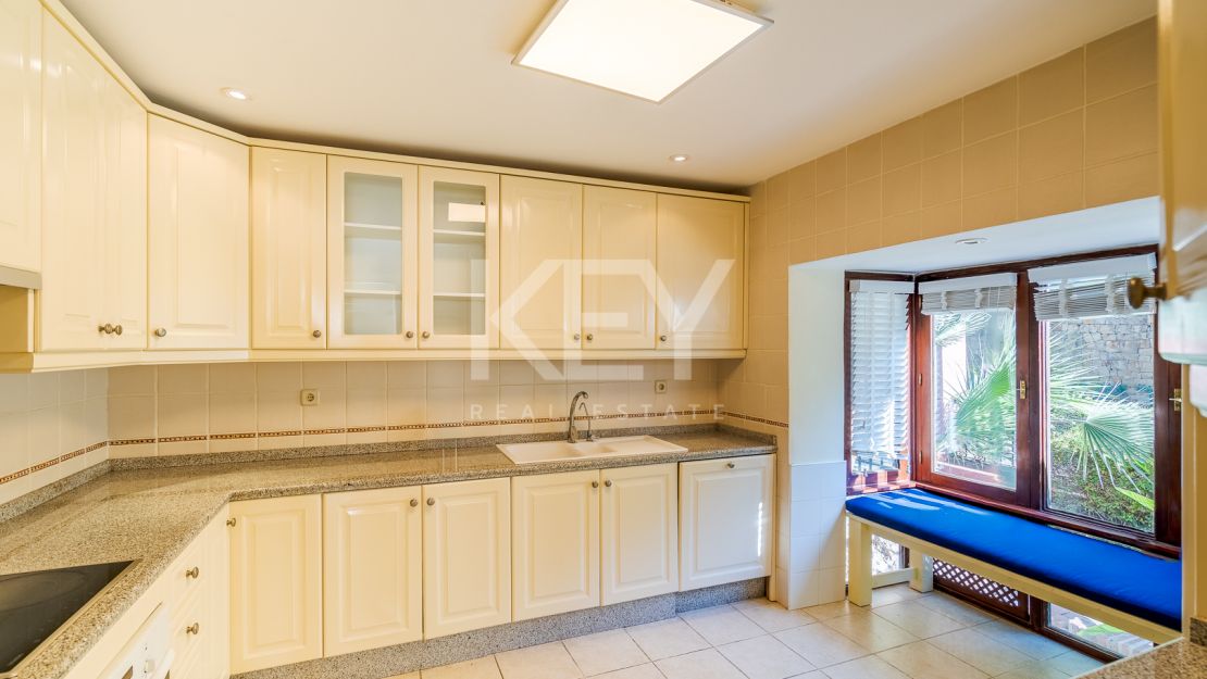 Семейная вилла в Аталая Гольф, Восточная Эстепона