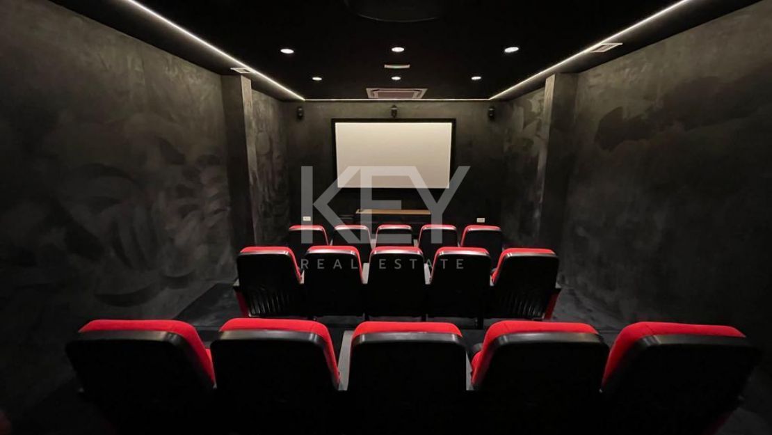 Unique collection of luxury villas for sale in a gated community in Cala de Mijas