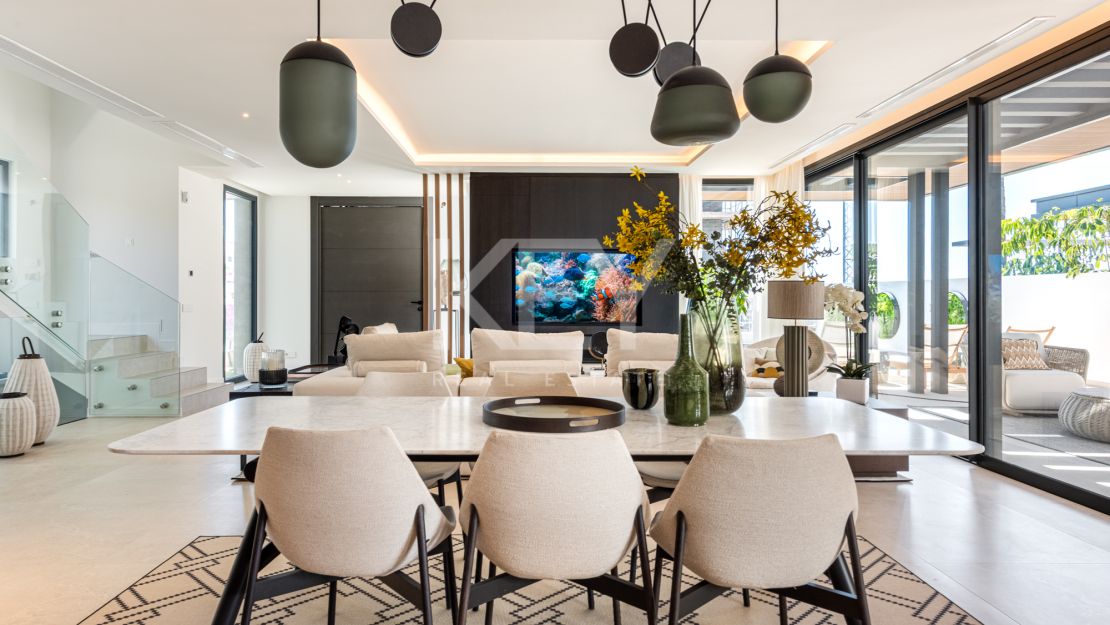 Unique collection of luxury villas for sale in a gated community in Cala de Mijas