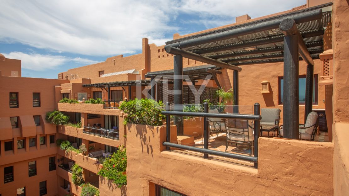 Stunning front line beach luxury penthouse in Kempinski resort for sale on the New Golden Mile, Marbella