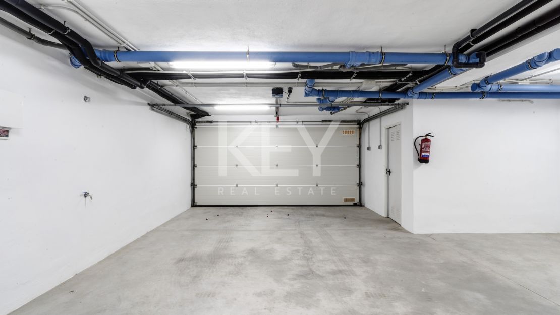 Stunning frontline beach villa for sale in Marbella East