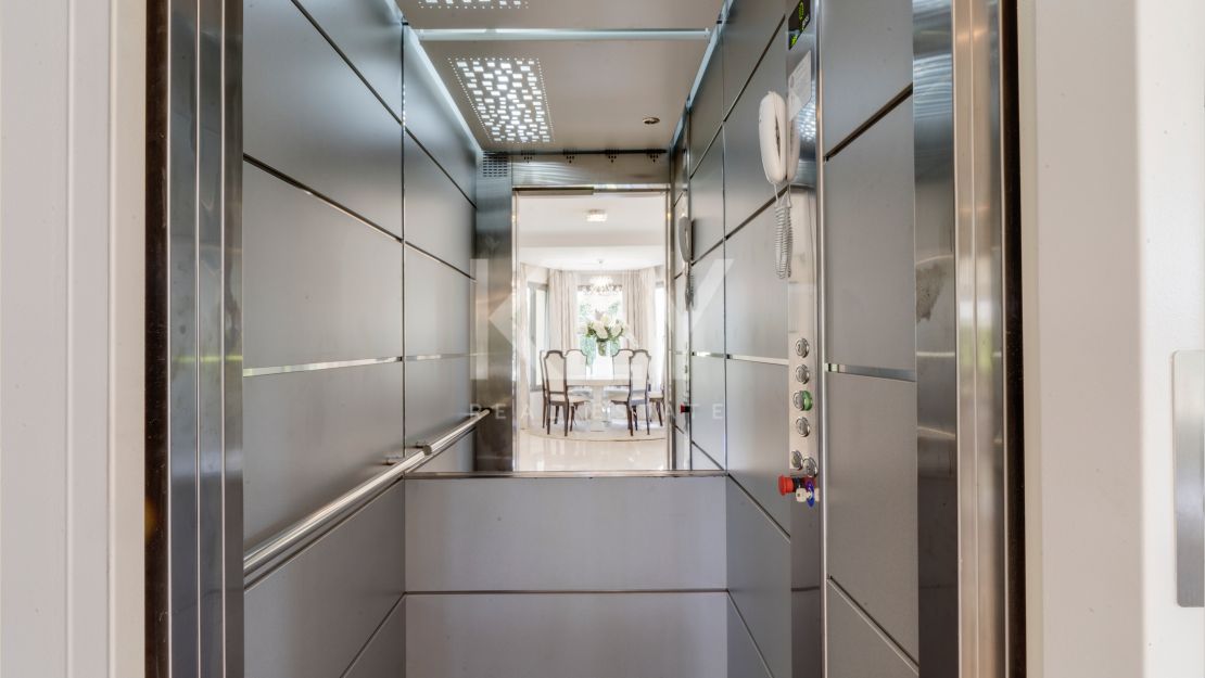 Stunning frontline beach villa for sale in Marbella East