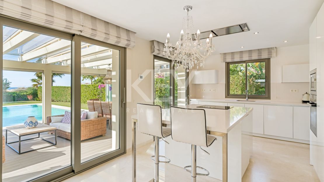 Stunning frontline beach villa for sale in Marbella East
