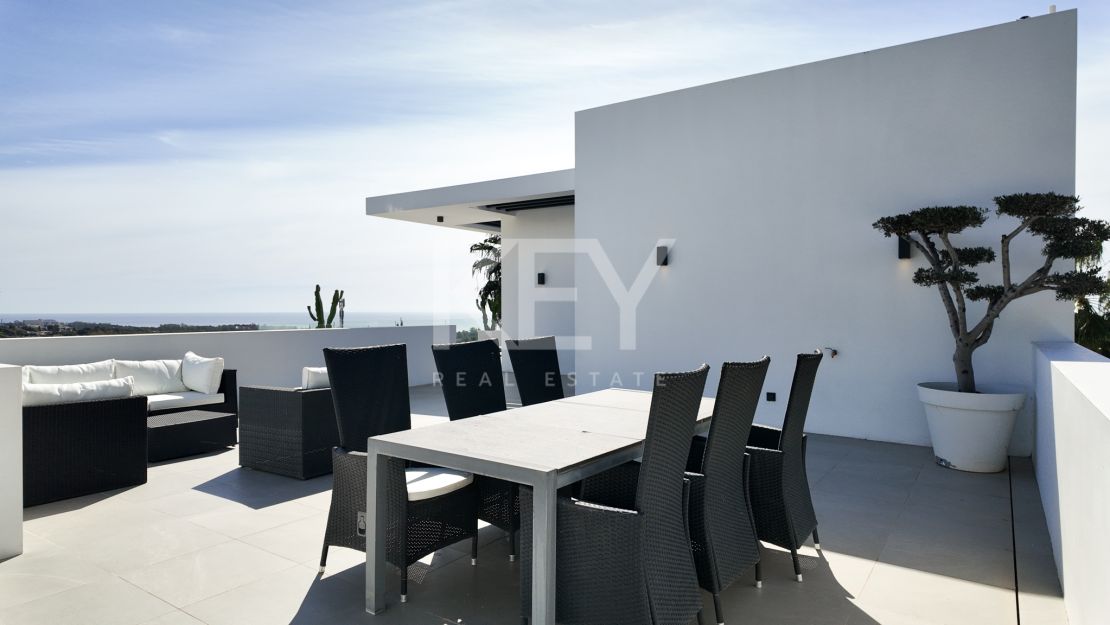 Фантастическая вилла на продажу в Лос Фламингос, Бенаавис