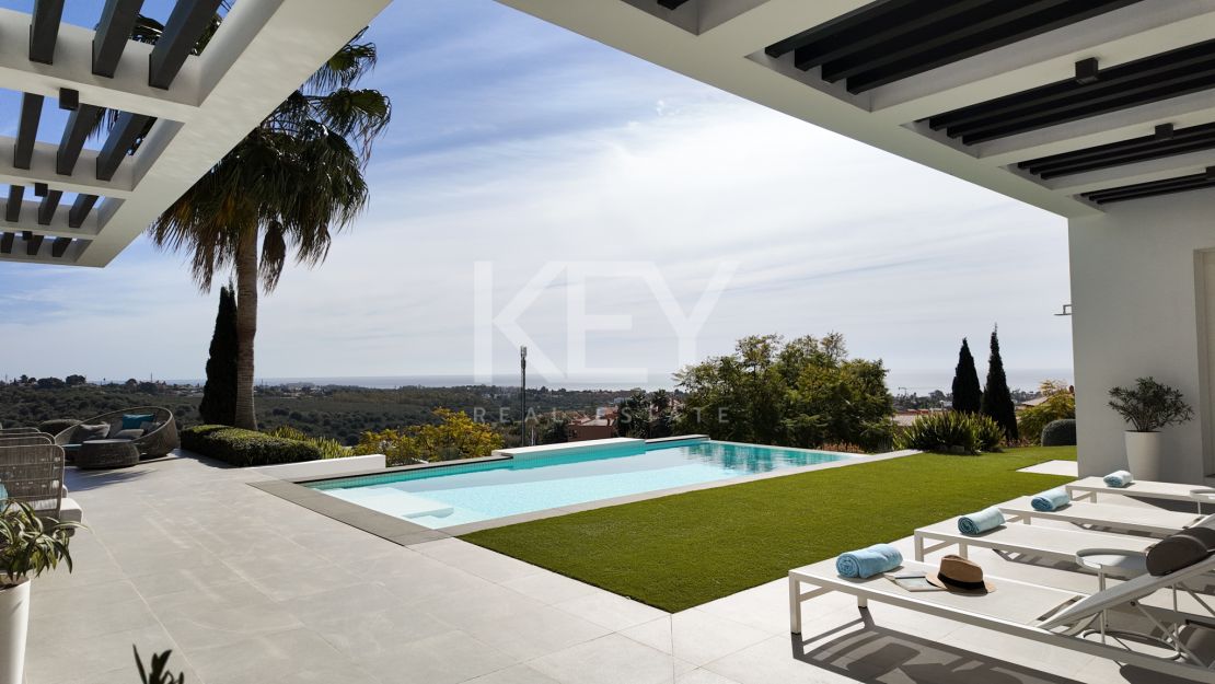 Фантастическая вилла на продажу в Лос Фламингос, Бенаавис