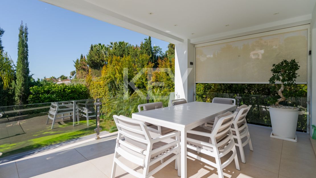 Роскошная вилла в Мирадоре дель Параисо, Бенахавис, Малага