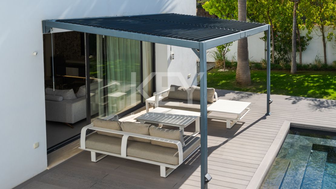 Роскошная вилла в Мирадоре дель Параисо, Бенахавис, Малага