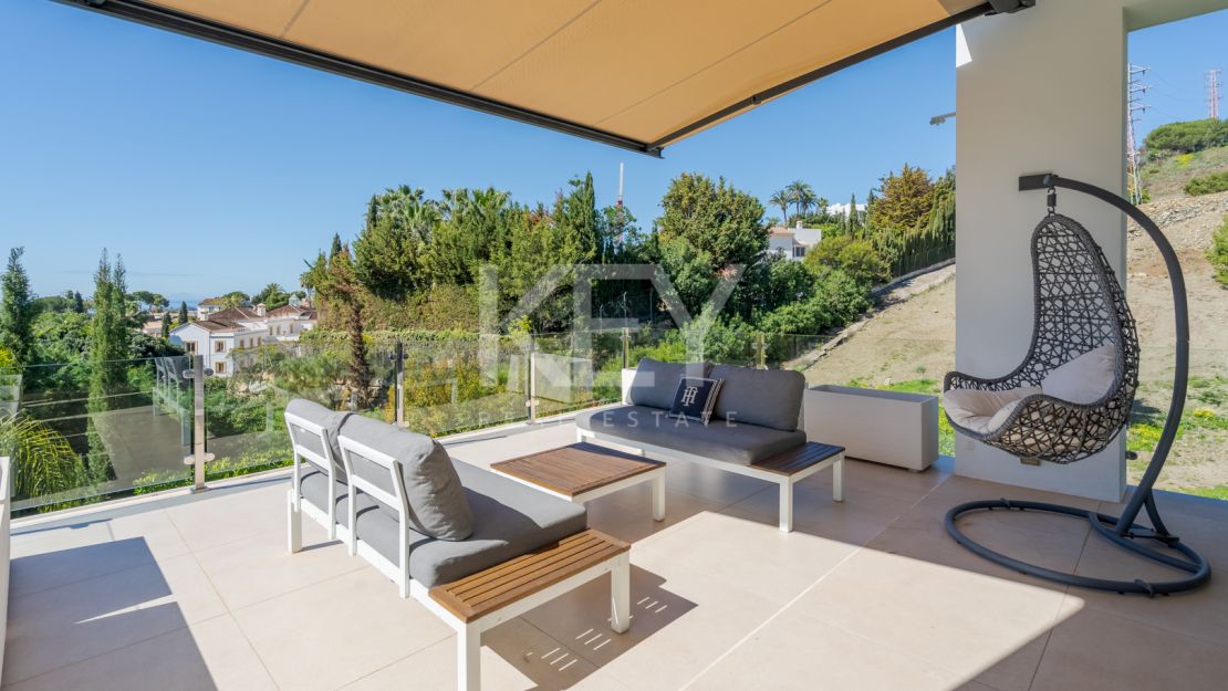 Роскошная вилла в Мирадоре дель Параисо, Бенахавис, Малага