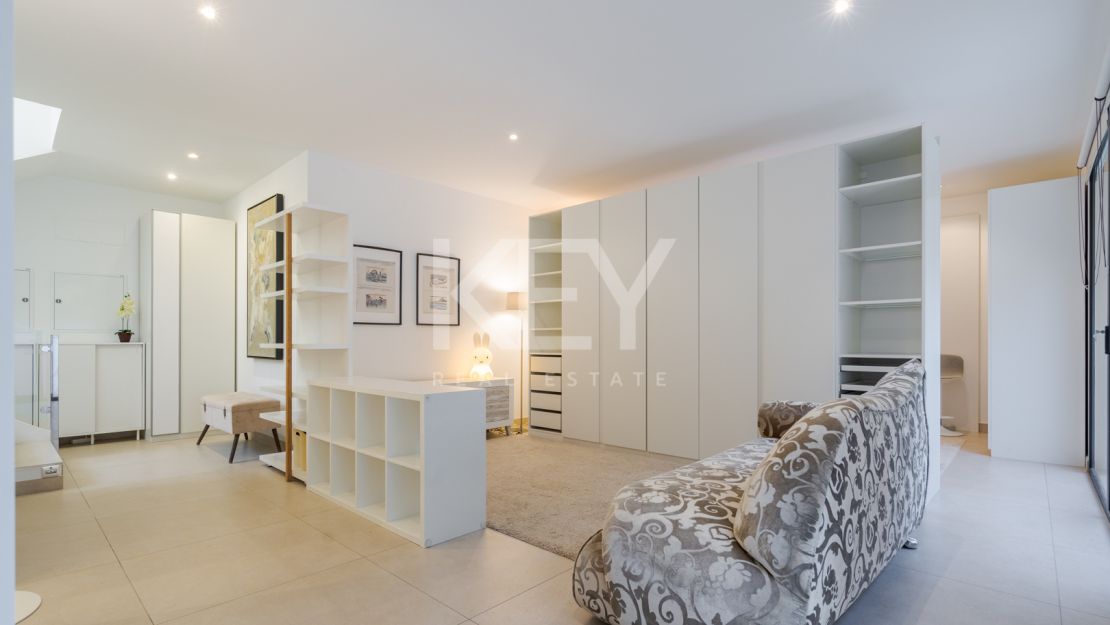 Роскошная вилла в Мирадоре дель Параисо, Бенахавис, Малага