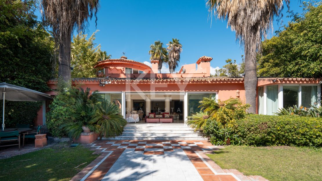 Продается великолепный особняк в самом сердце Золотой Мили, Марбея