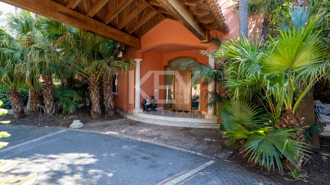 Продается великолепный особняк в самом сердце Золотой Мили, Марбея