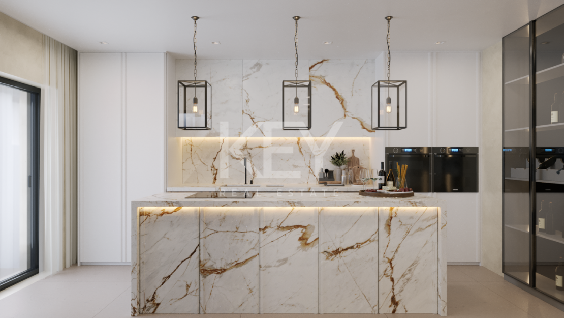 Great renovation opportunity villa for sale in los Naranjos Hill Club, Nueva Andalucia, Marbella