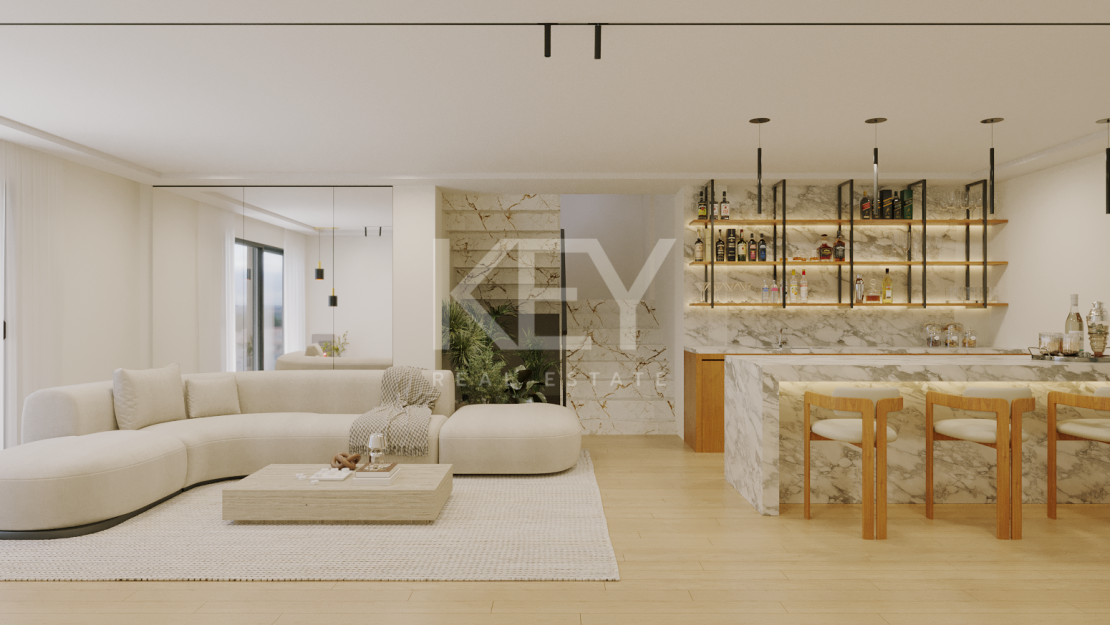 Great renovation opportunity villa for sale in los Naranjos Hill Club, Nueva Andalucia, Marbella