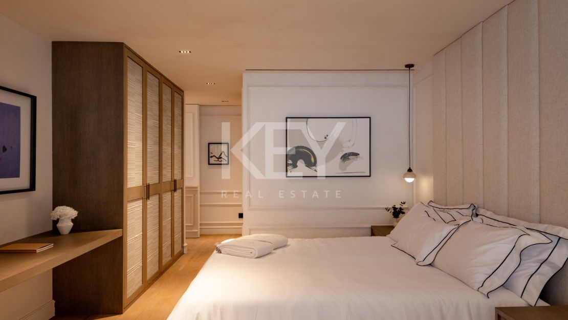 Уникальная вилла в тропическом стиле с потрясающим внутренним SPA и бассейном в Нуэва Андалусия, Марбелья