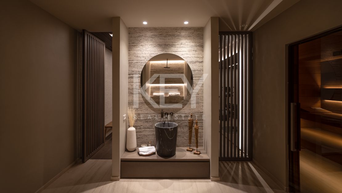 New modern villa ready to move in for sale in La Reserva, Sotogrande