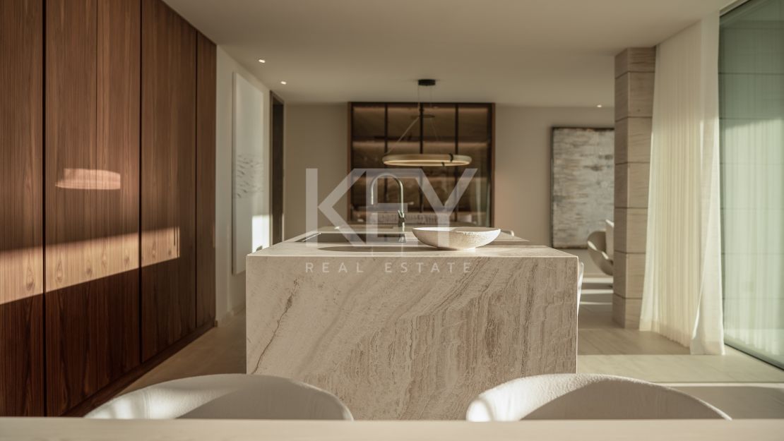 New modern villa ready to move in for sale in La Reserva, Sotogrande