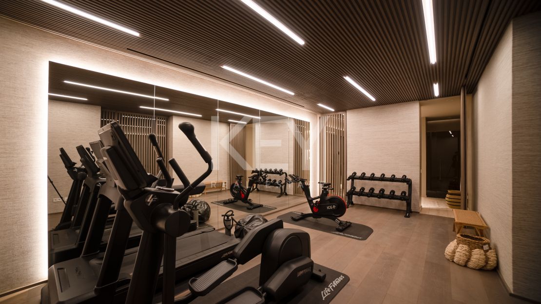 New modern villa ready to move in for sale in La Reserva, Sotogrande