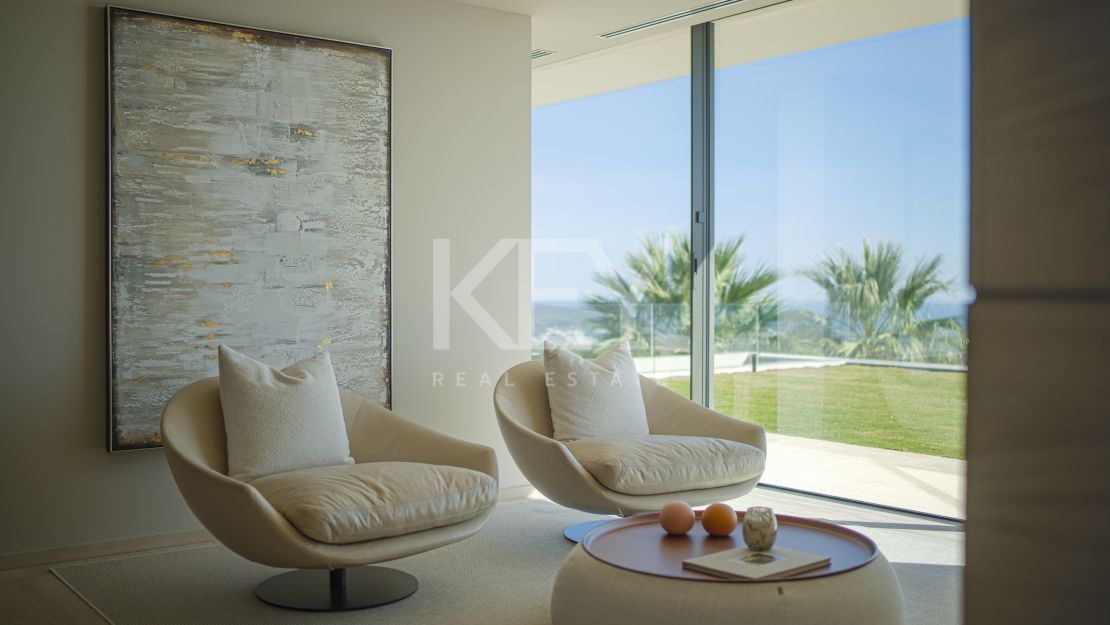 New modern villa ready to move in for sale in La Reserva, Sotogrande